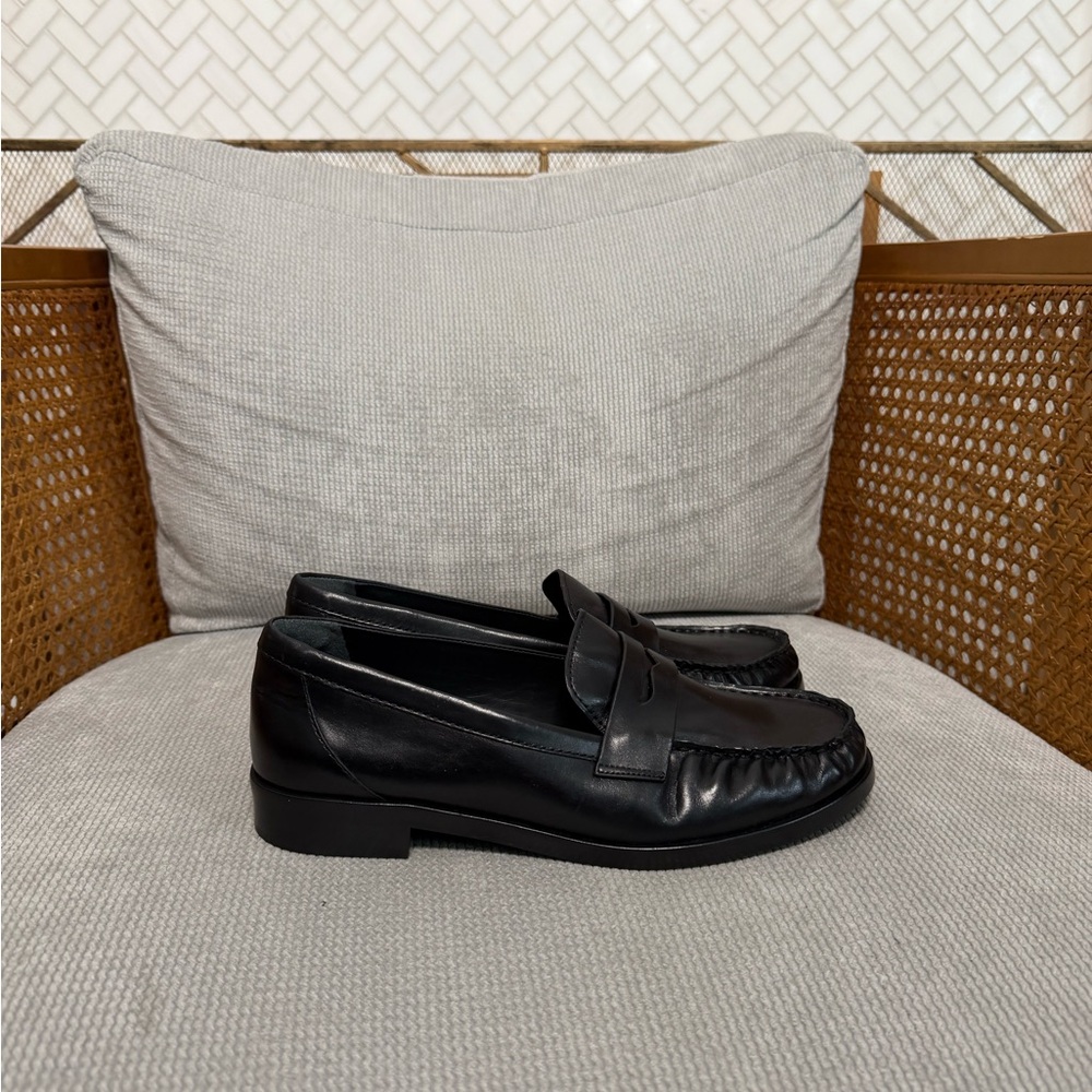 Reformation Ani Loafer Black - Picture 3 of 8